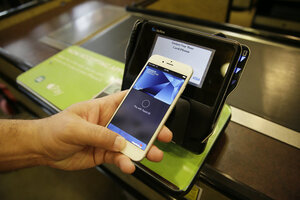 As Mobile Payments Lag In US, Apple Pay Expands Into Canada And ...