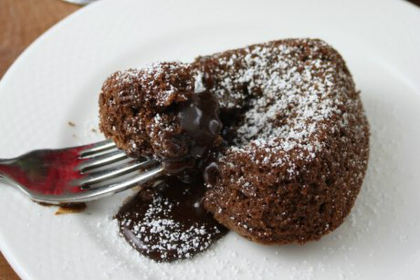 Chili S Cinnamon Molten Cake Recipe Chili S Cinnamon Molten Cake Recipe