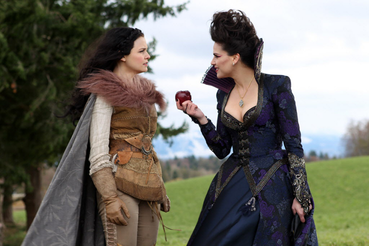 Snow White and Emma encounter which two women while in the