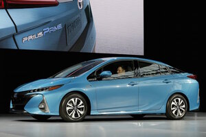 Toyota prius deals 2017 hybrid