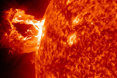 Our Aging Sun Is Still Capable of Unleashing 'Superflares.' Should