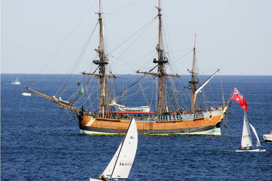 https://images.csmonitor.com/csm/2016/05/978921_1_0503-hms-endeavour-cook_standard.jpg?alias=standard_900x600