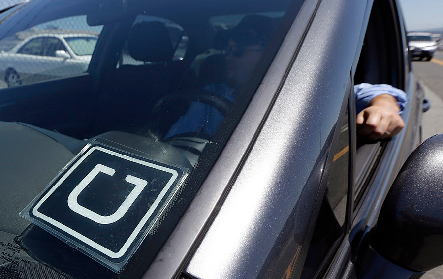In some cities, Uber adds service for people with wheelchairs