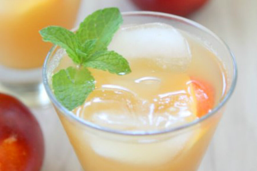 Iced nectarine green tea - CSMonitor.com