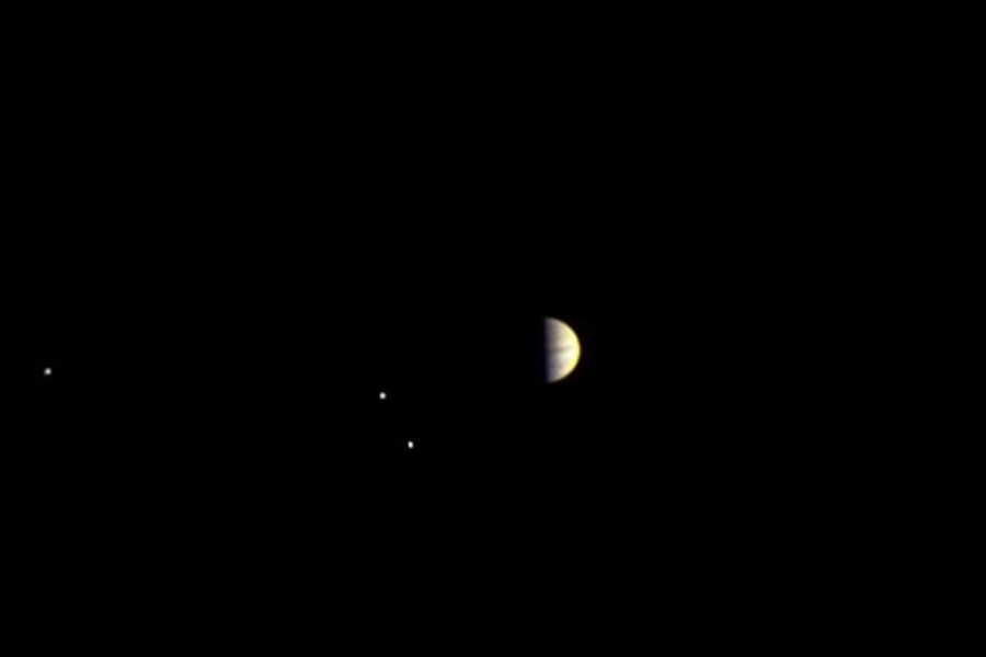 NASA's Juno probe captures firstever shot of a moon moving