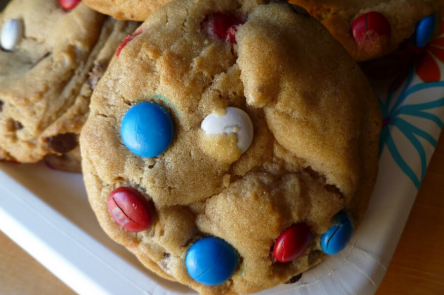 Patriotic Red, White and Blue M&M's & Chocolate Chip Cookies Recipe