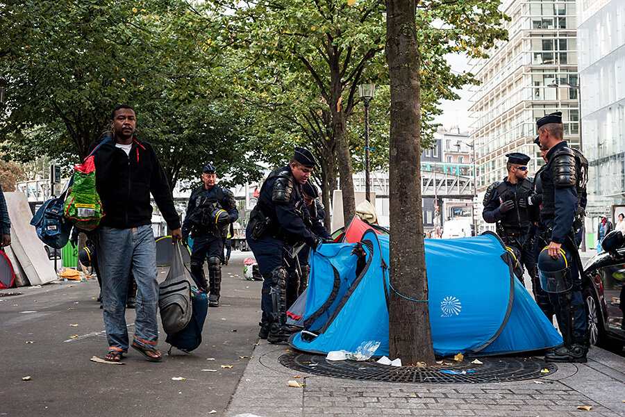 In Paris, refugee crisis puts new strain on city's homelessness problem