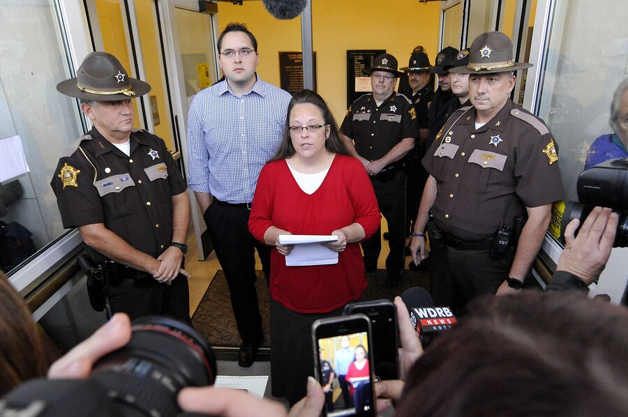 Kim Davis' "Legal Fiction" Claim: Will It Convince The Supreme Court? - r4e4jkc