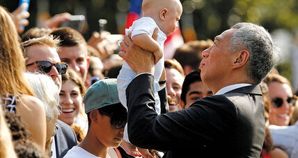 Singapore's plea to its people: Won’t you please have more children? 