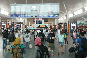 Why are Florida's manatees dying again? - CSMonitor.com