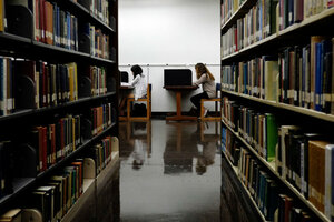 As Colleges Ditch Books, The Future Of The Campus Library Is Changing ...