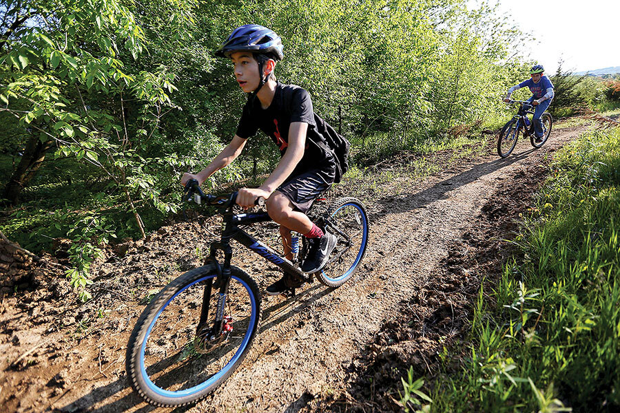 Top Picks The Wood Brothers' 'Live at the Barn,' the movie 'The Sense