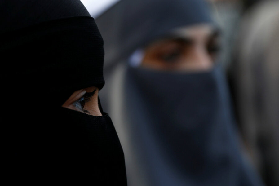 Denmark poised to join other European nations in burqa ban - CSMonitor.com