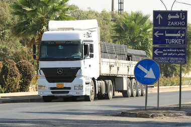 Despite potential trade sanctions, Kurds continue with exports