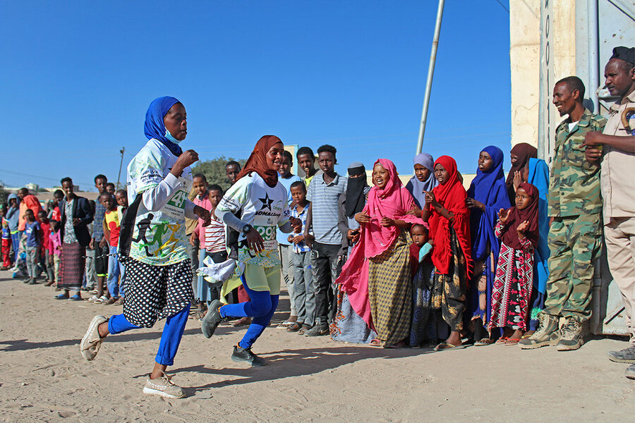 Girls in canada somali Somalia sees