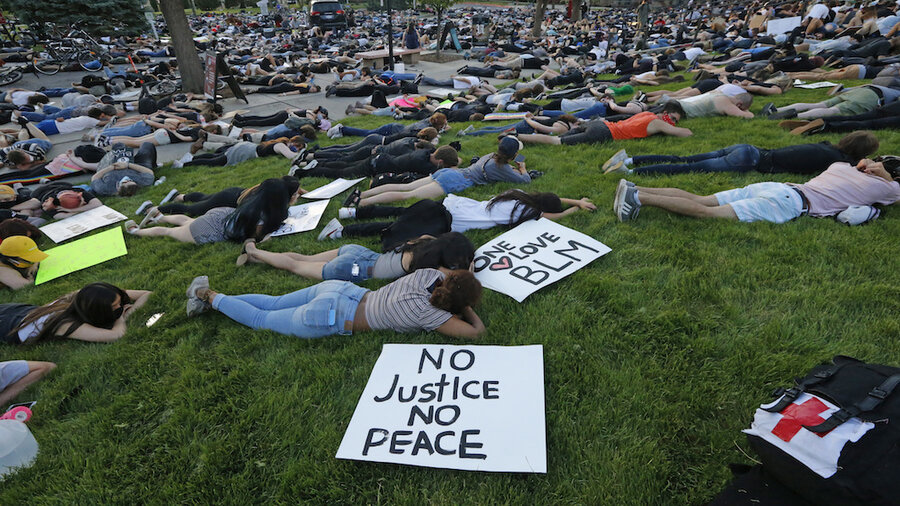 Black Lives Matter protests include many peaceful moments - CSMonitor.com