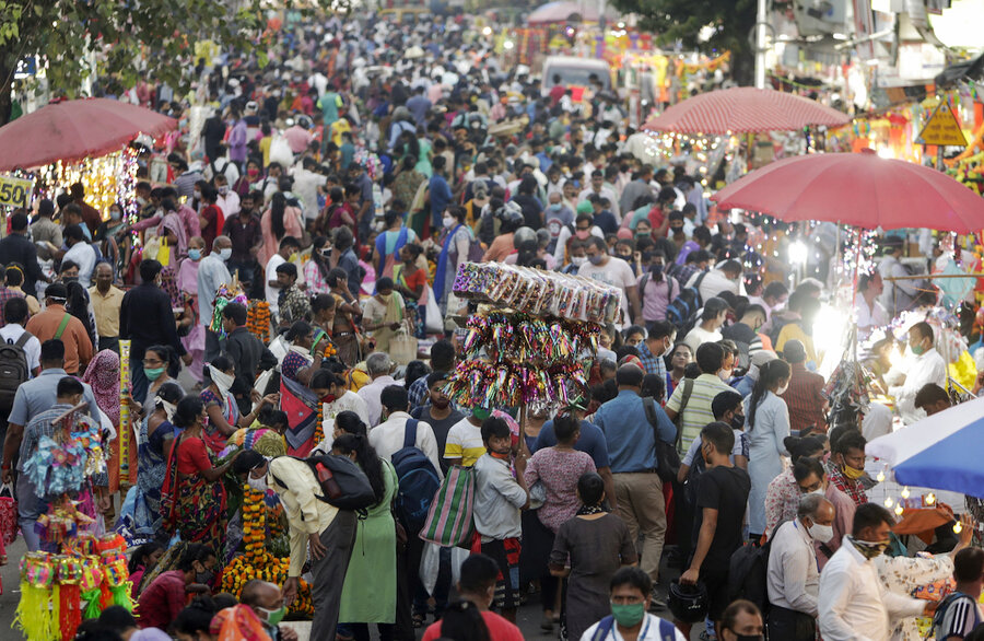 India prepares for Diwali festival, ignoring COVID concerns