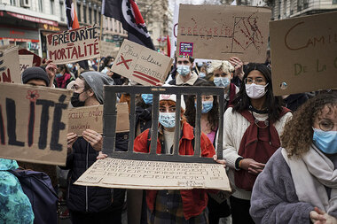 French university students fight isolation, financial woes in pandemic - Vimarsana News