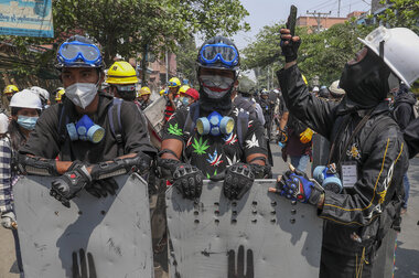 How smartphones and social media are redefining protests in Myanmar - Vimarsana News