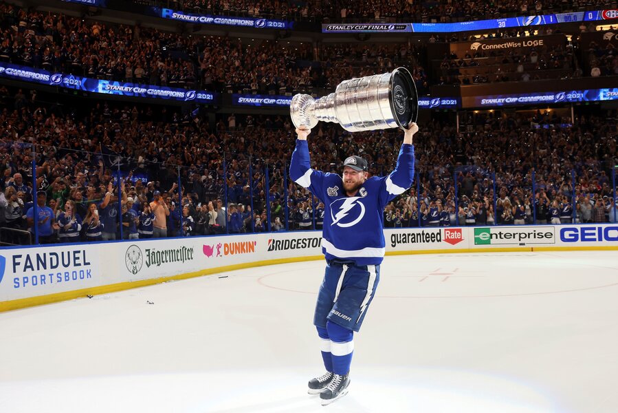 The Stanley Cup Final is here. Here's why hockey fans are the real MVPs
