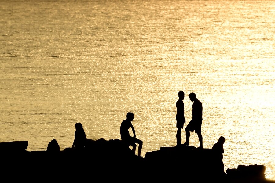 A heat wave blazes across southern Europe. How are people coping?