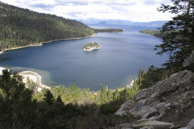 Poll: Americans across political spectrum share climate change concern - Vimarsana News