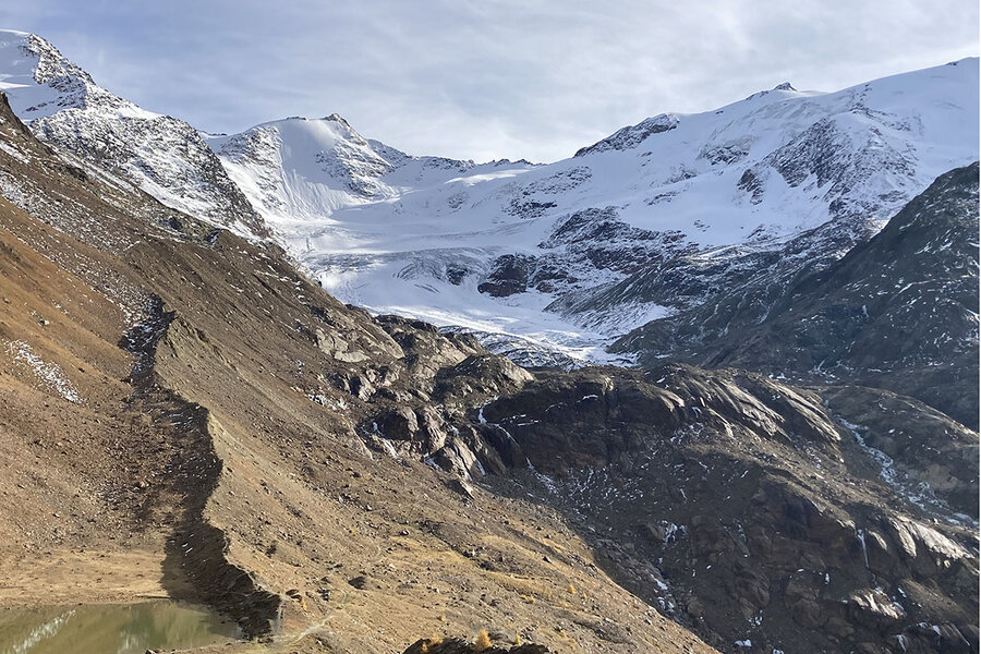 Italian Alps reveal a WWI artifact trove – if researchers hurry 