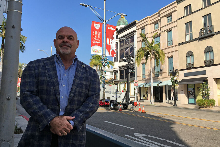 Storefront windows smashed at Louis Vuitton, Saks Fifth Avenue in Beverly  Hills