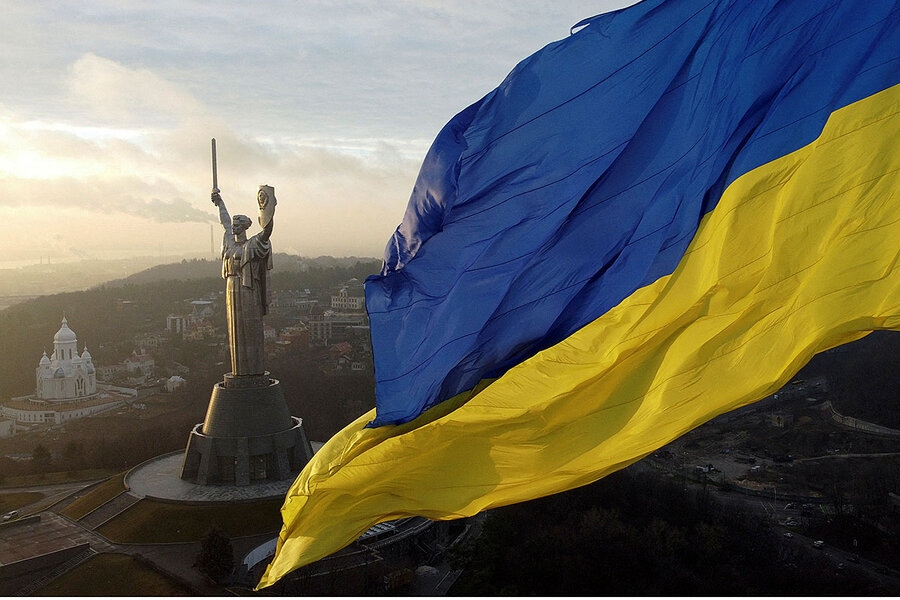 NATO says &lsquo;yes, but&rsquo; to Ukraine; &lsquo;no, but&rsquo; to Putin