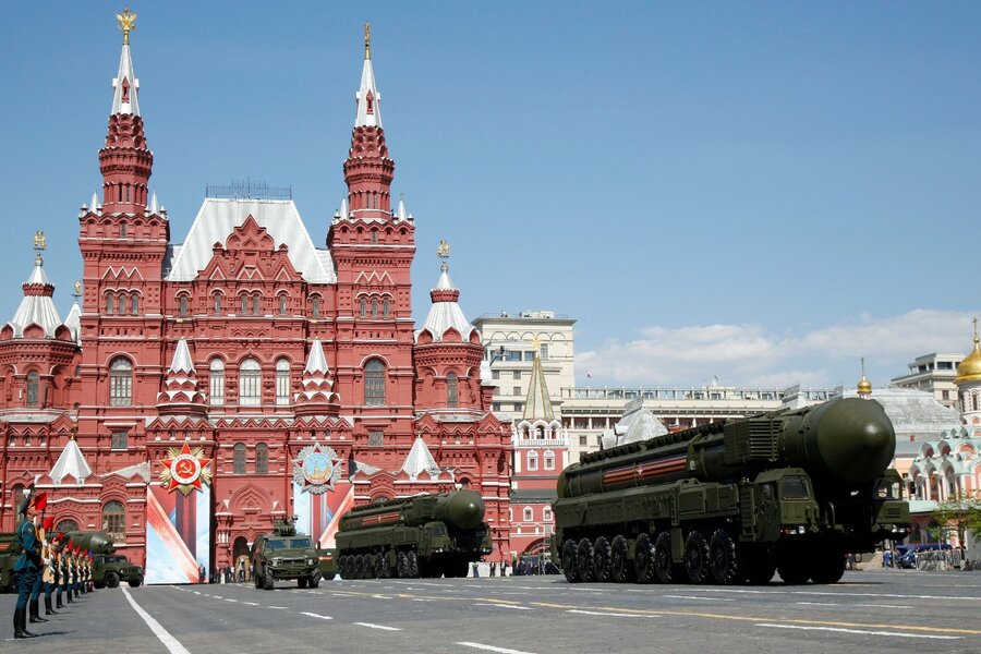 Putin's nuclear threat: What does 'special' combat readiness' mean ...