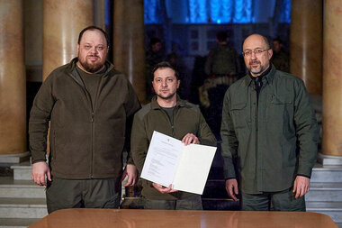 Ukraine wants into the EU. What does its application really mean? - Vimarsana News