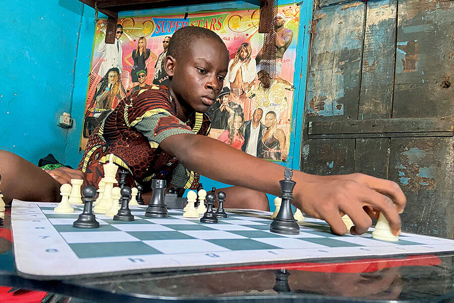 Chess Stock Photo - Download Image Now - Cold War, Africa, Chess - iStock