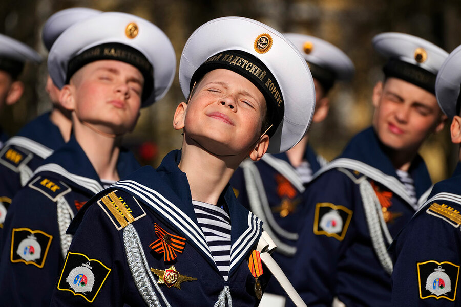 Russia brings patriotism into classrooms to bolster youth war support ...