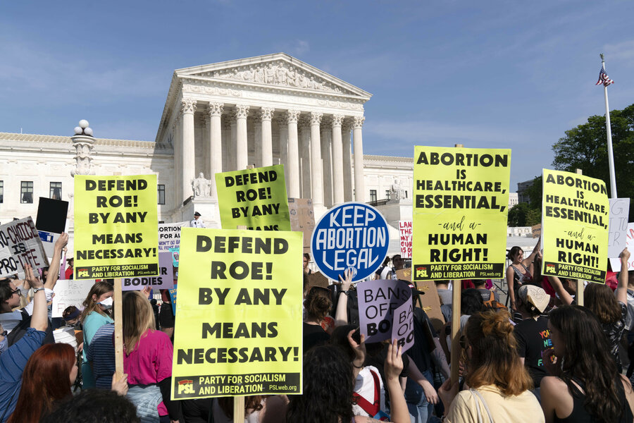 Roe v. Wade: Was it a crime to leak the Supreme Court draft opinion? thumbnail