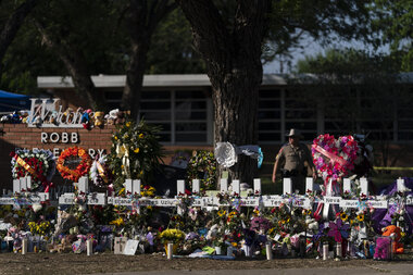 States debate gun legislation: Are age restrictions a slippery slope? - Vimarsana News