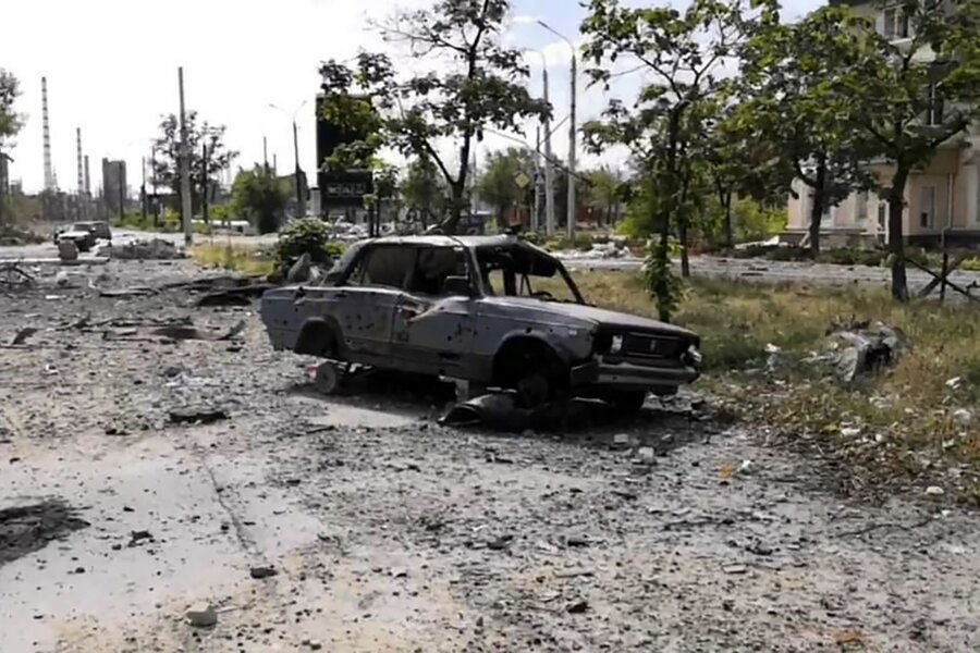 Russia claims control of key eastern Ukrainian province