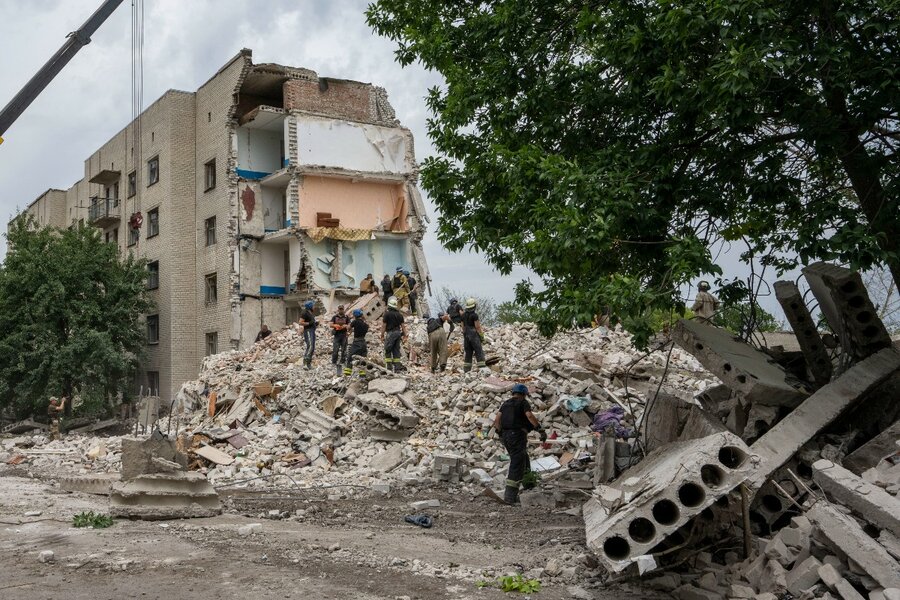 Targeting civilians? Russia hits Ukraine apartments again Targeting civilians? Russia hits Ukraine apartments again