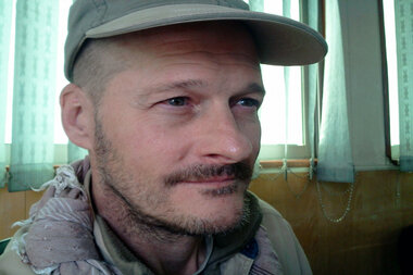 US veteran freed by the Taliban after being held for two years - Vimarsana News