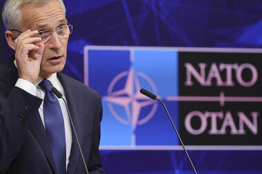 Putin's nuclear threat: Now the West takes it seriously - Vimarsana News