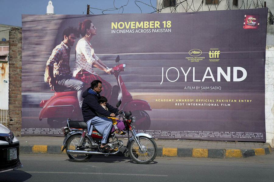 900px x 600px - Joyland': Banned LGBTQ film sparks debate in Pakistan - CSMonitor.com