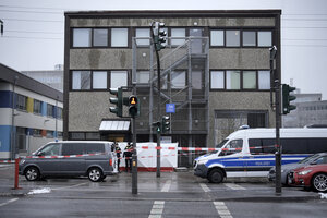 Gunman Storms Jehovah's Witnesses Church In Hamburg, Killing Six ...