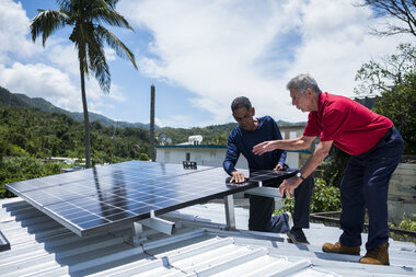 How a Puerto Rican community is battling blackouts with solar power - Vimarsana News