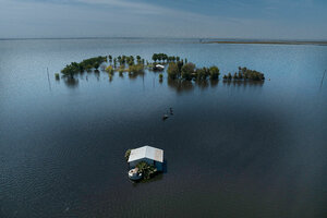 California battles a 'ghost lake' – and its own political