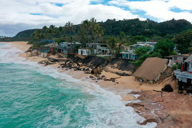 As sea levels rise, so does erosion. Hawaii offers lessons. - Vimarsana News