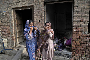Blasphemy claims trigger anti-Christian violence in Pakistan - Vimarsana News