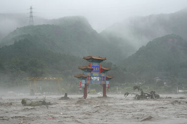 Typhoon Doksuri dumps rain, floods on Beijing and northern China - Vimarsana News