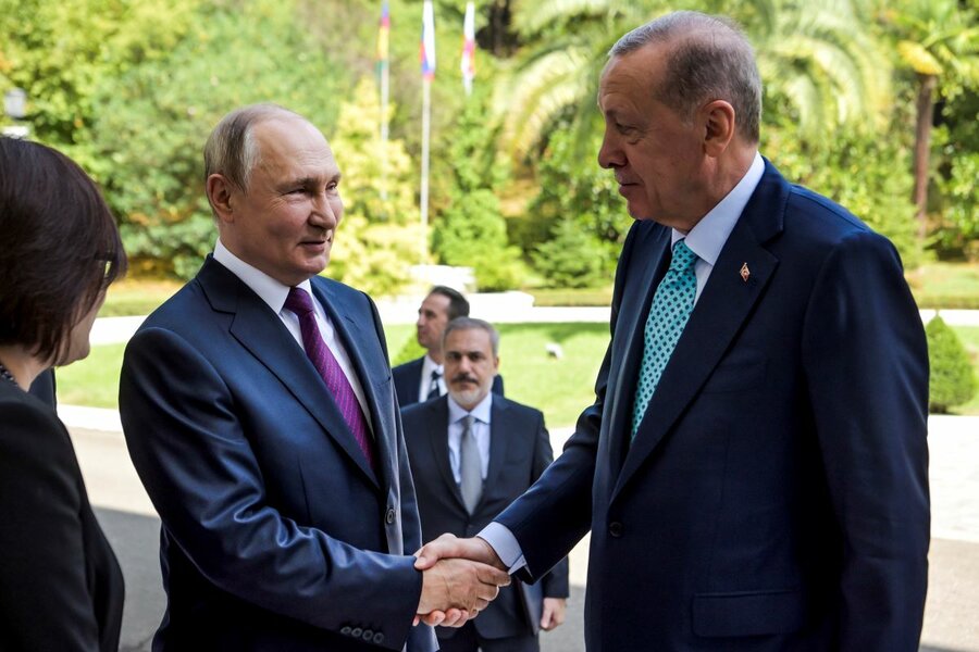 Putin dashes hopes of new Ukraine grain deal after talks with Erdoğan