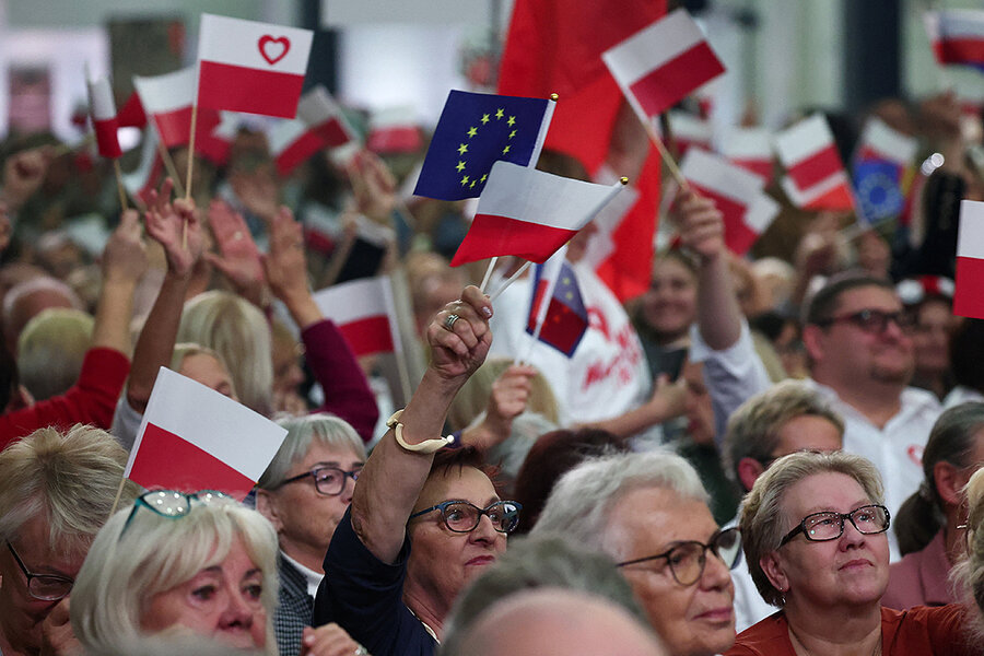 W miarę głosowania Polski jej bliski partner, Ukraina, staje się politycznym futbolem