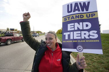 After big wins, why the UAW is so public about even greater demands - Vimarsana News