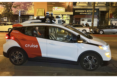 AI setback: California collision puts Cruise self-driving car on hold. - Vimarsana News